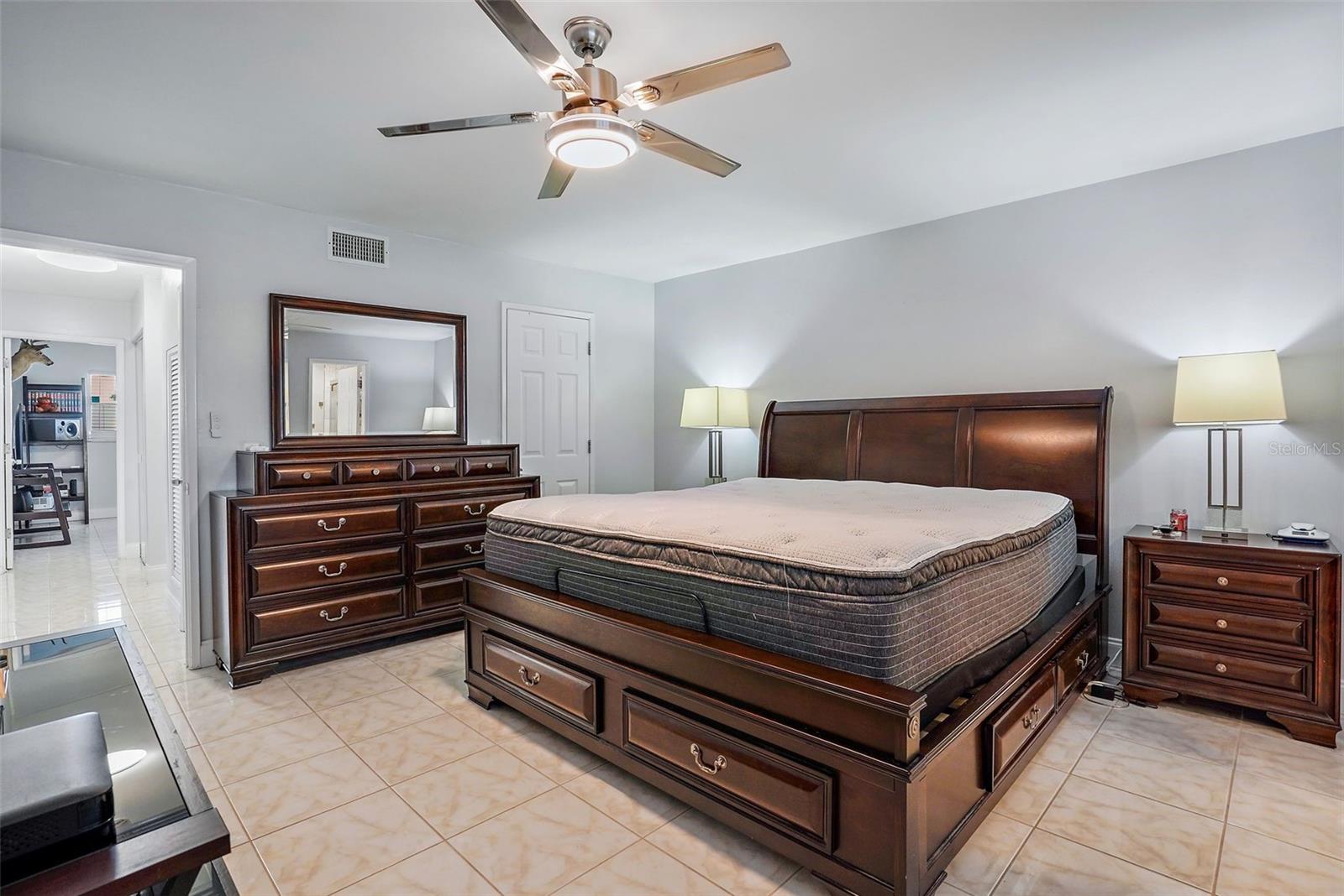 1819 SHORE DR S #318, SOUTH PASADENA, FL, 33707