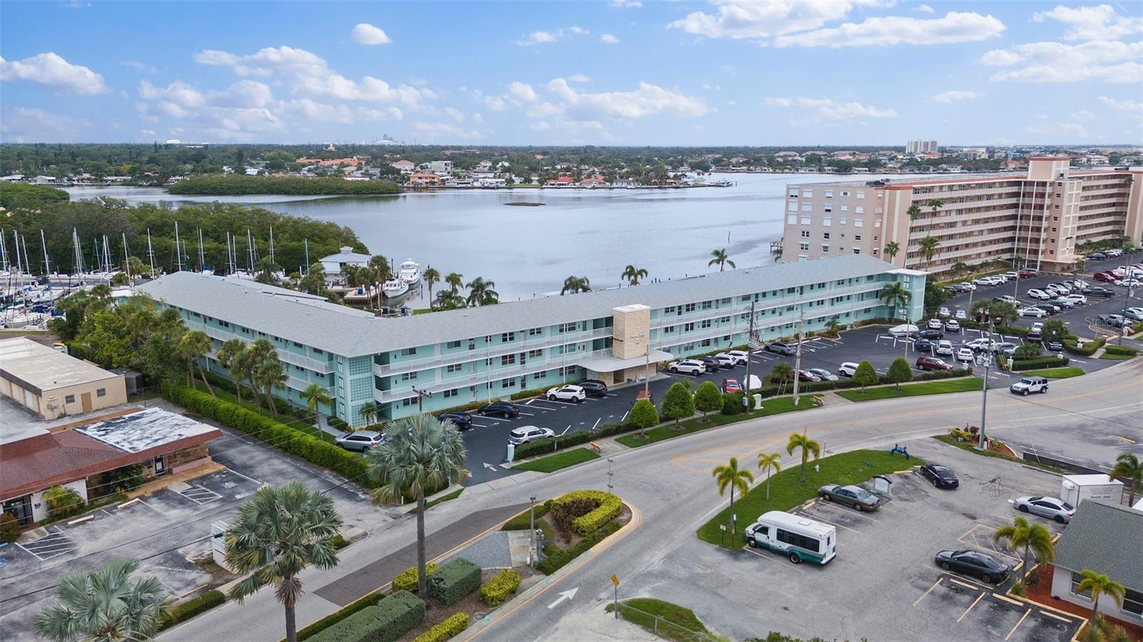 1819 SHORE DR S #318, SOUTH PASADENA, FL, 33707
