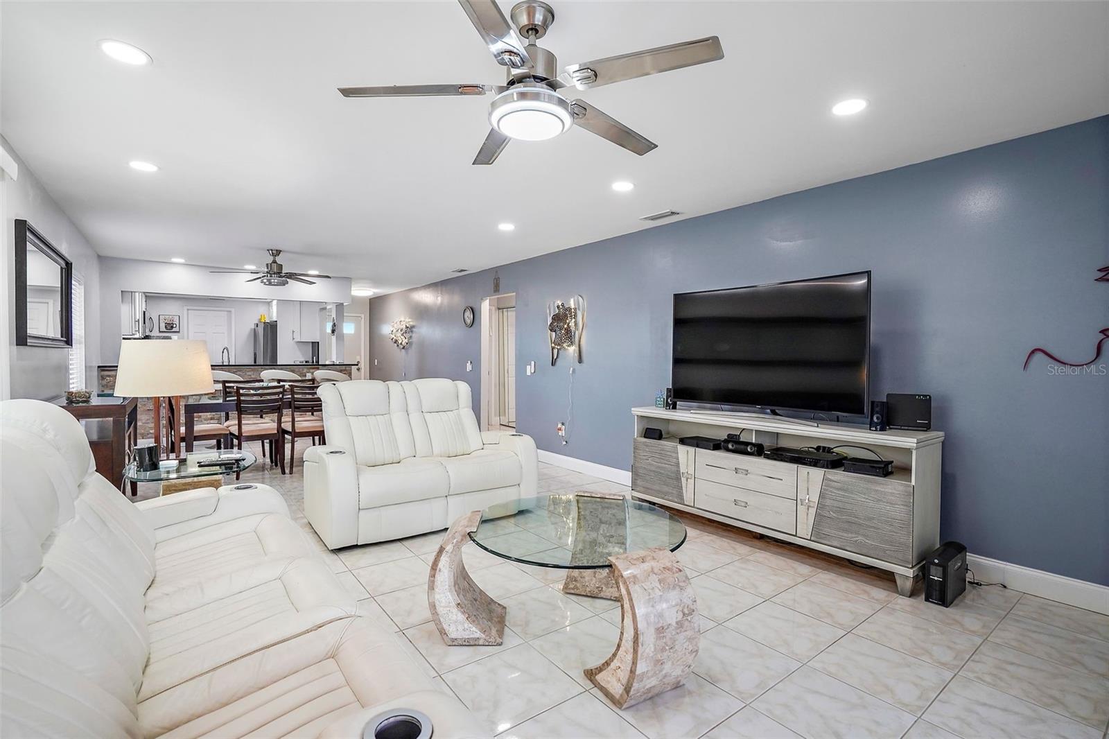1819 SHORE DR S #318, SOUTH PASADENA, FL, 33707