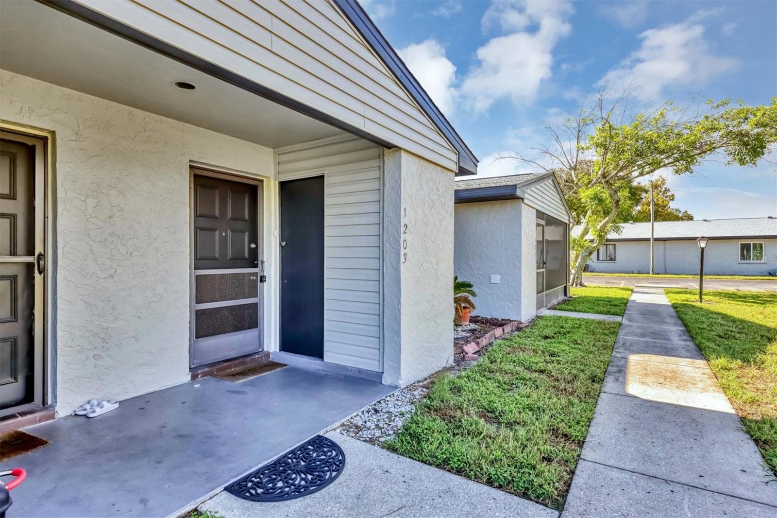 1203 68TH AVENUE DR W #15, BRADENTON, FL, 34207