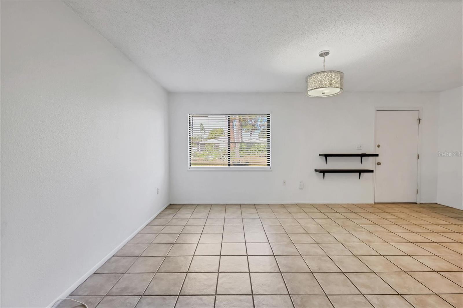 1203 68TH AVENUE DR W #15, BRADENTON, FL, 34207