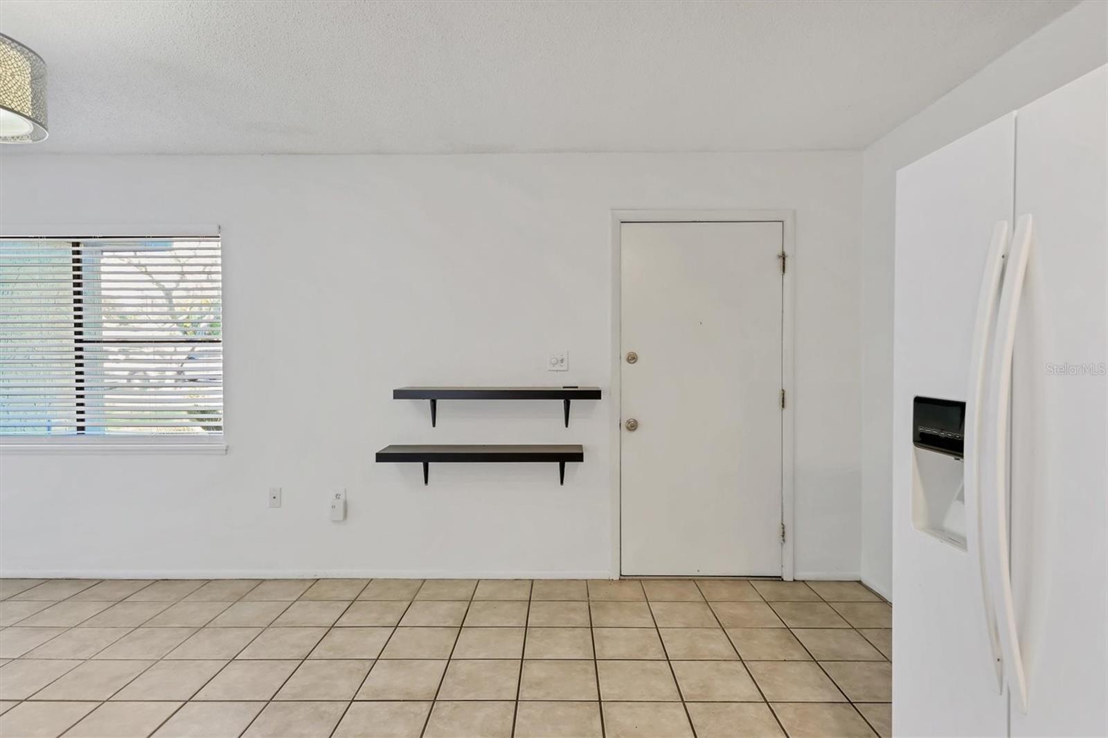 1203 68TH AVENUE DR W #15, BRADENTON, FL, 34207