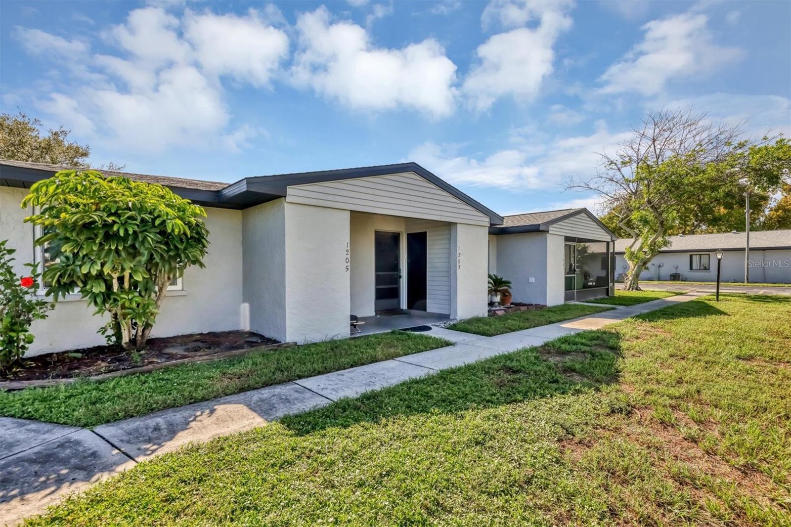 1203 68TH AVENUE DR W #15, BRADENTON, FL, 34207