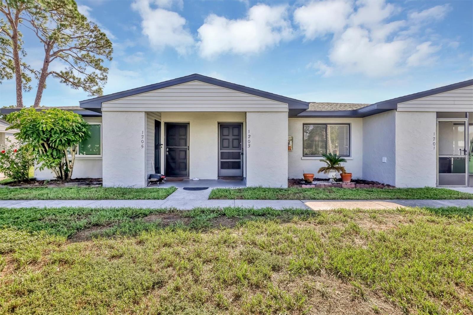 1203 68TH AVENUE DR W #15, BRADENTON, FL, 34207