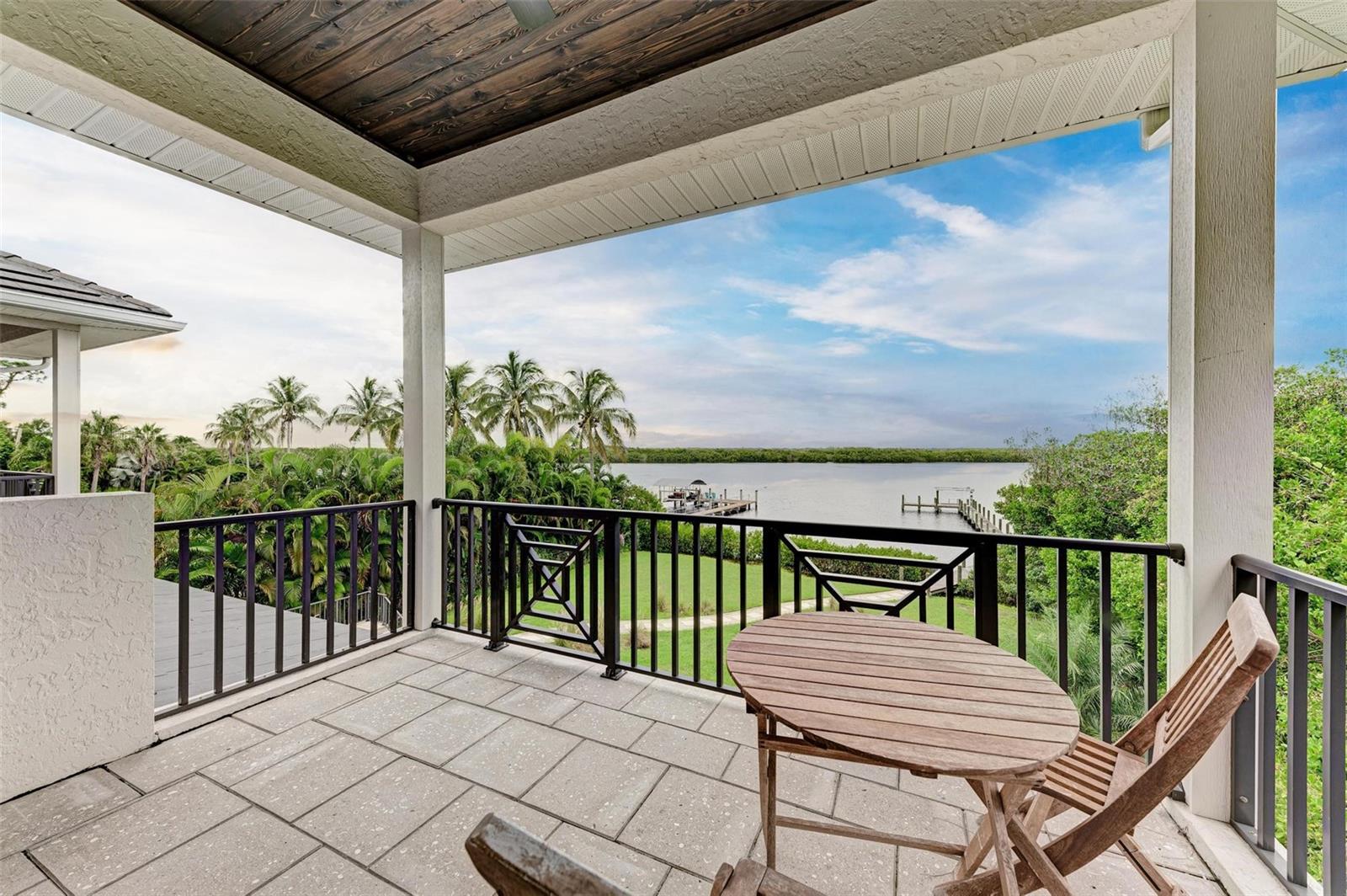 6452 RIVERSIDE DR, PUNTA GORDA, FL, 33982