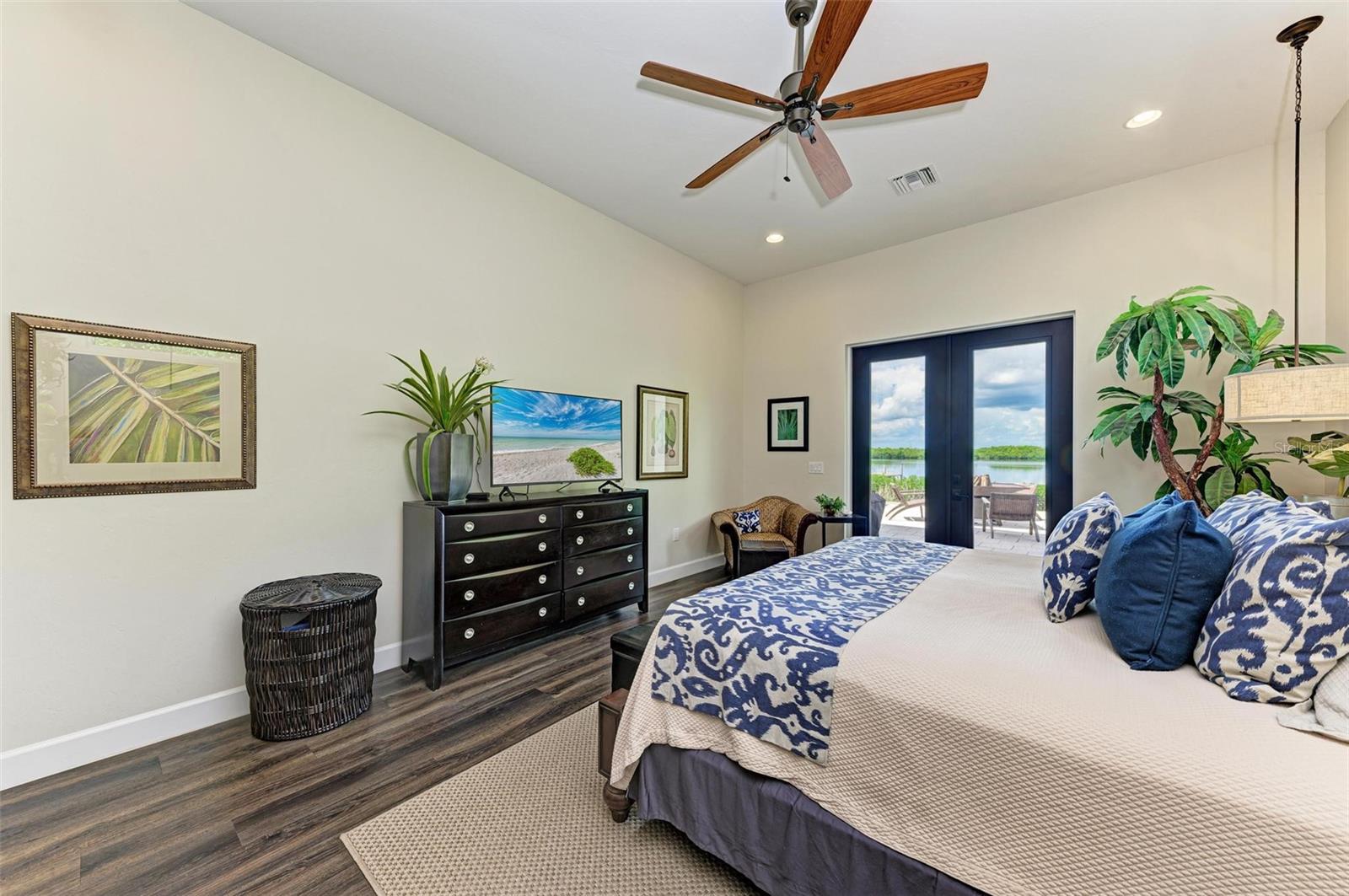 6452 RIVERSIDE DR, PUNTA GORDA, FL, 33982