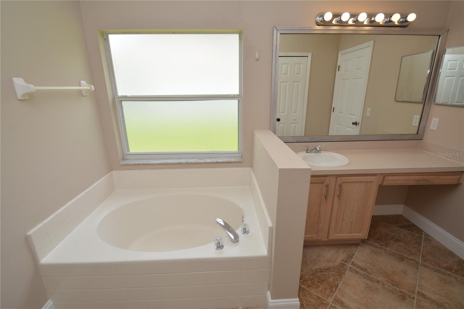 36 LAGUNA FOREST TRL, PALM COAST, FL, 32164