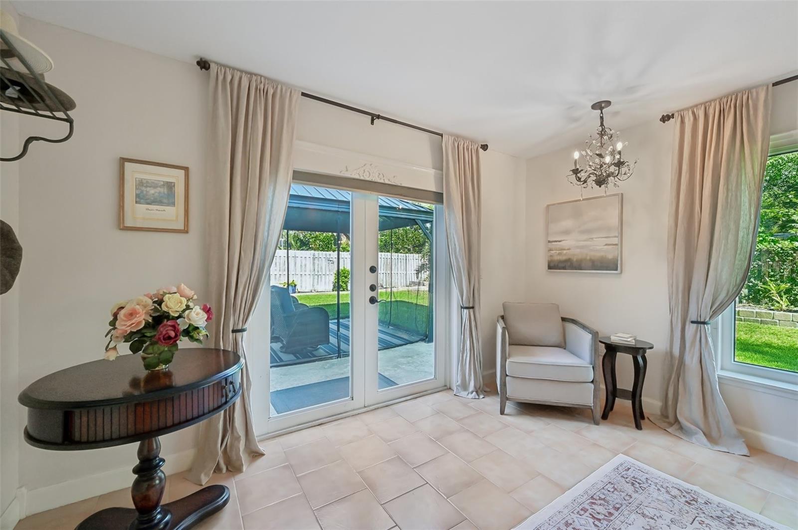 608 ARMADA RD S, VENICE, FL, 34285