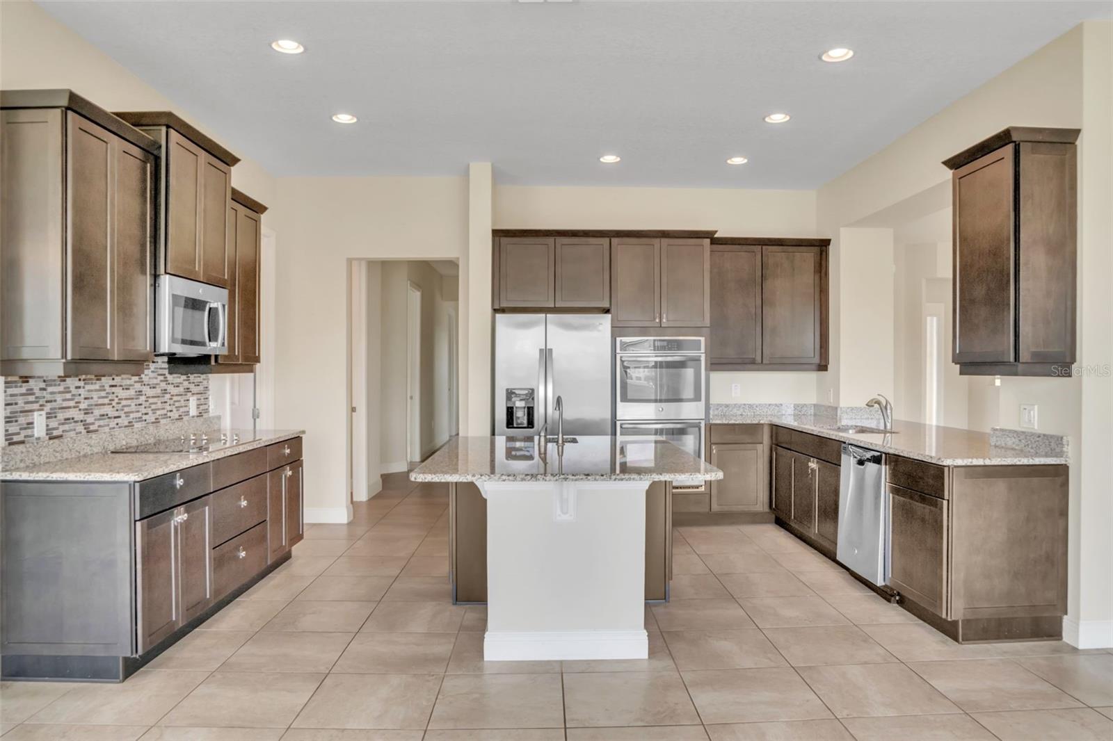 1081 WINDLASS CT, KISSIMMEE, FL, 34746