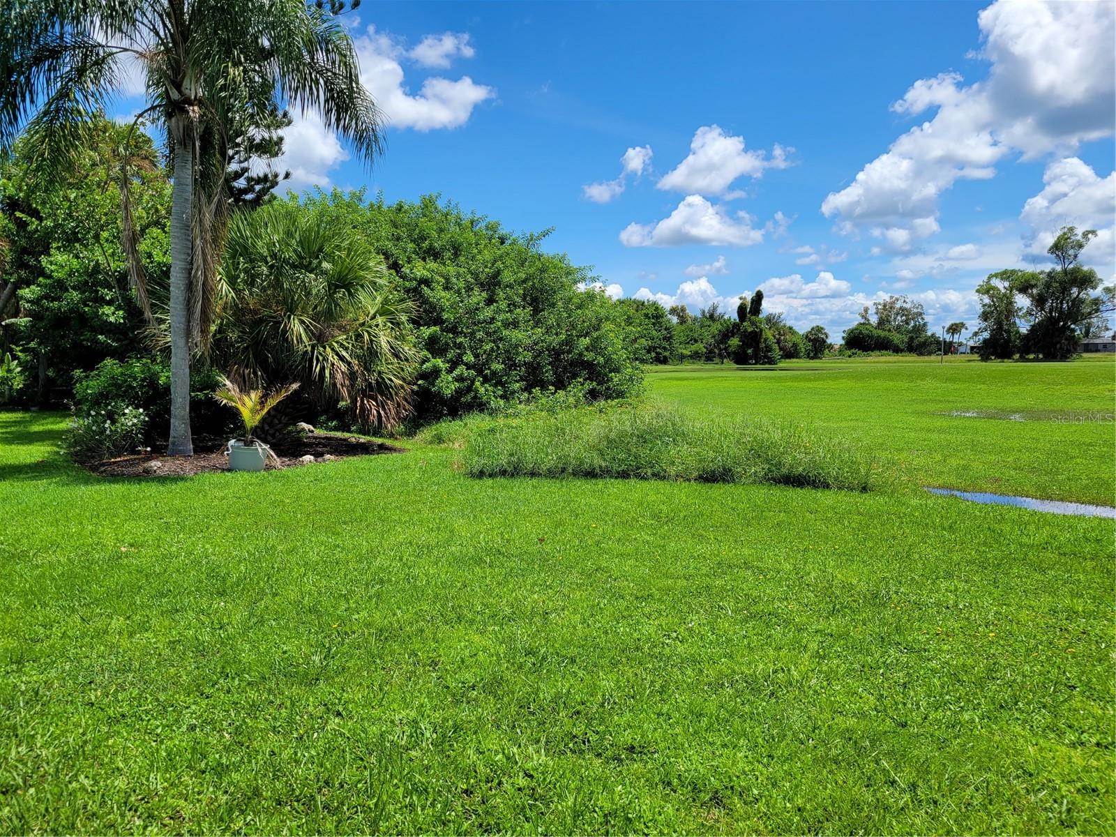 18 GOLFVIEW CT, ROTONDA WEST, FL, 33947