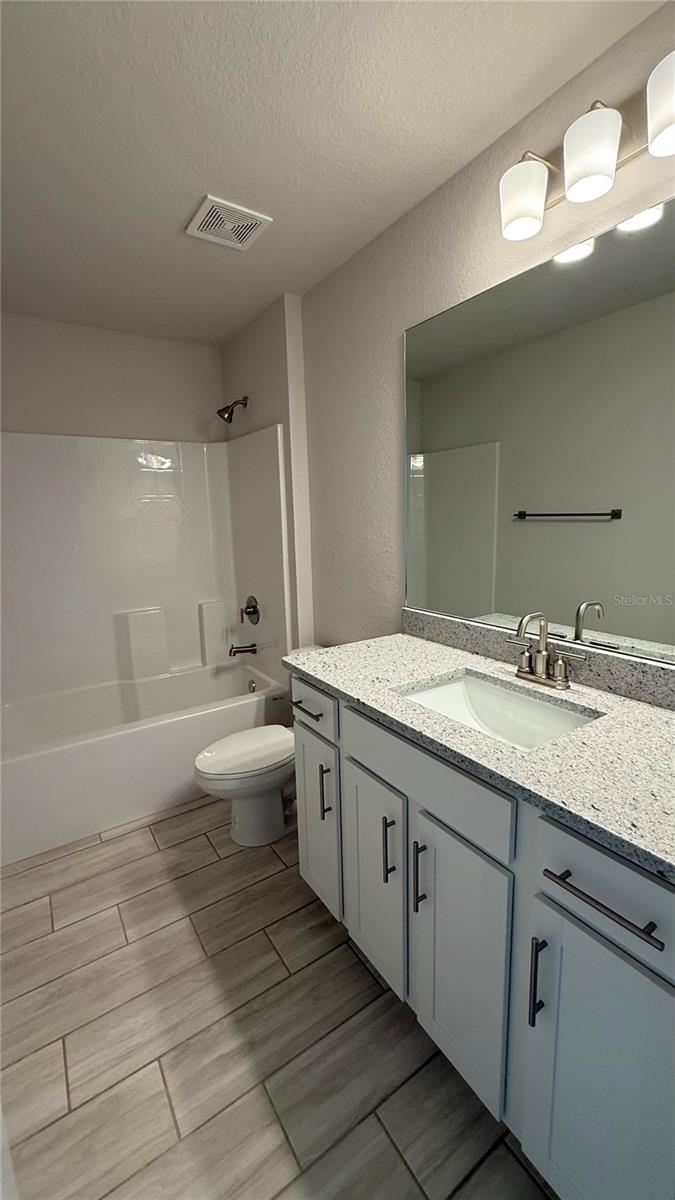 2620 AVERLAND LOOP, NORTH PORT, FL, 34287