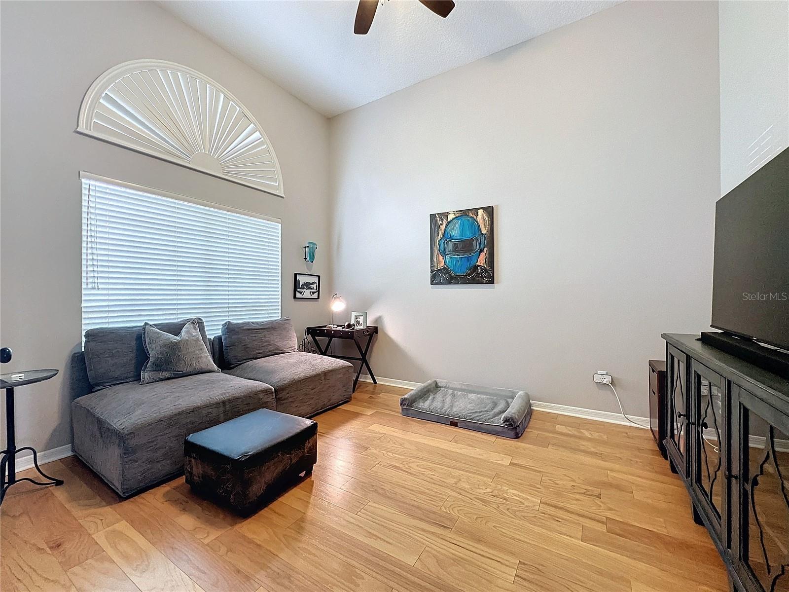 1103 LAKE LEGRO CT, ORLANDO, FL, 32835