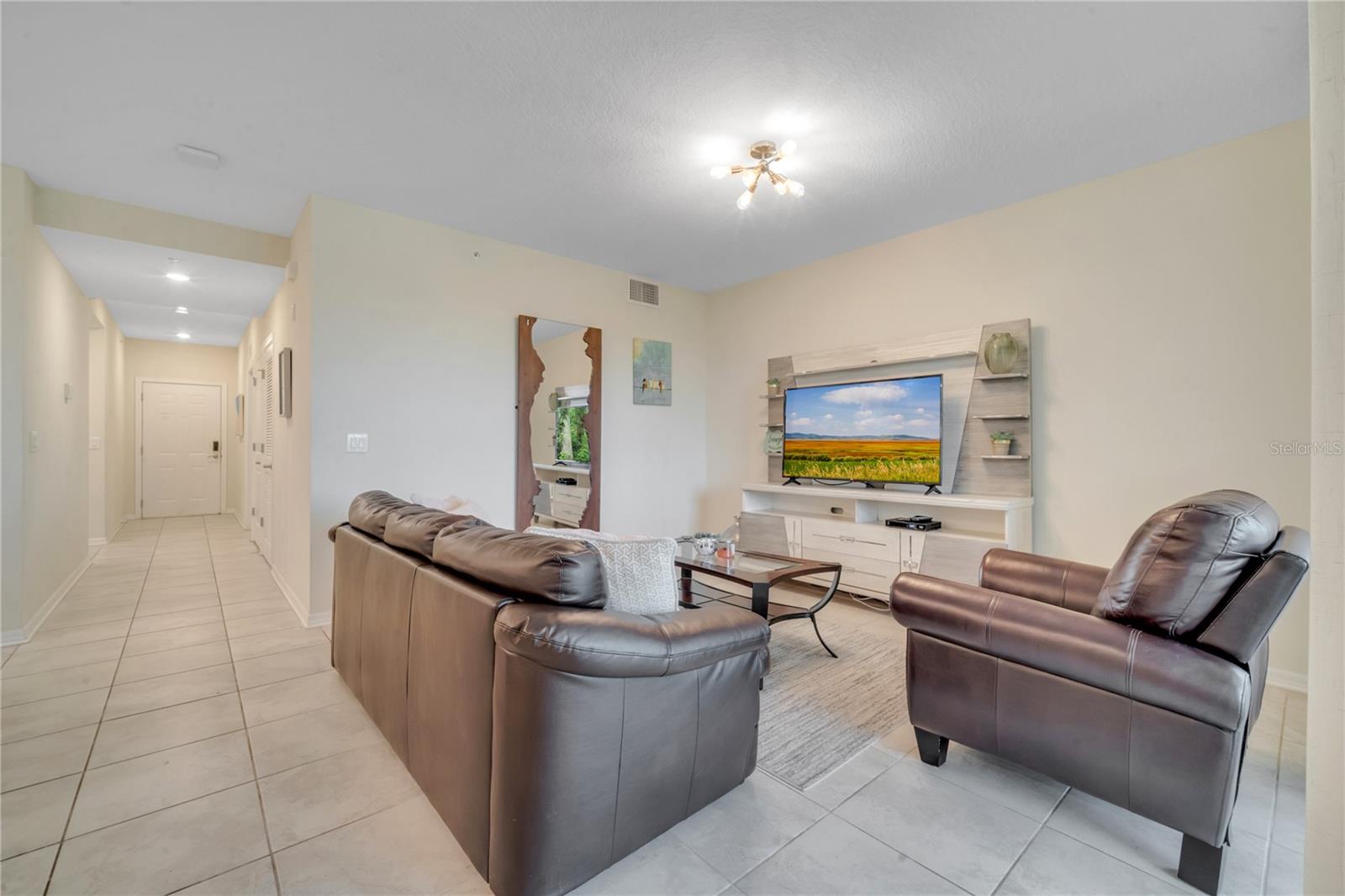 4721 CLOCK TOWER DR #302, KISSIMMEE, FL, 34746