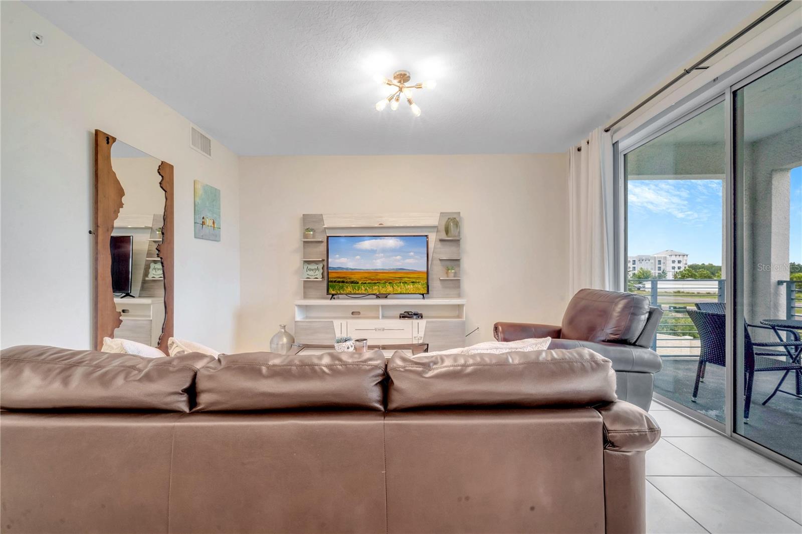 4721 CLOCK TOWER DR #302, KISSIMMEE, FL, 34746