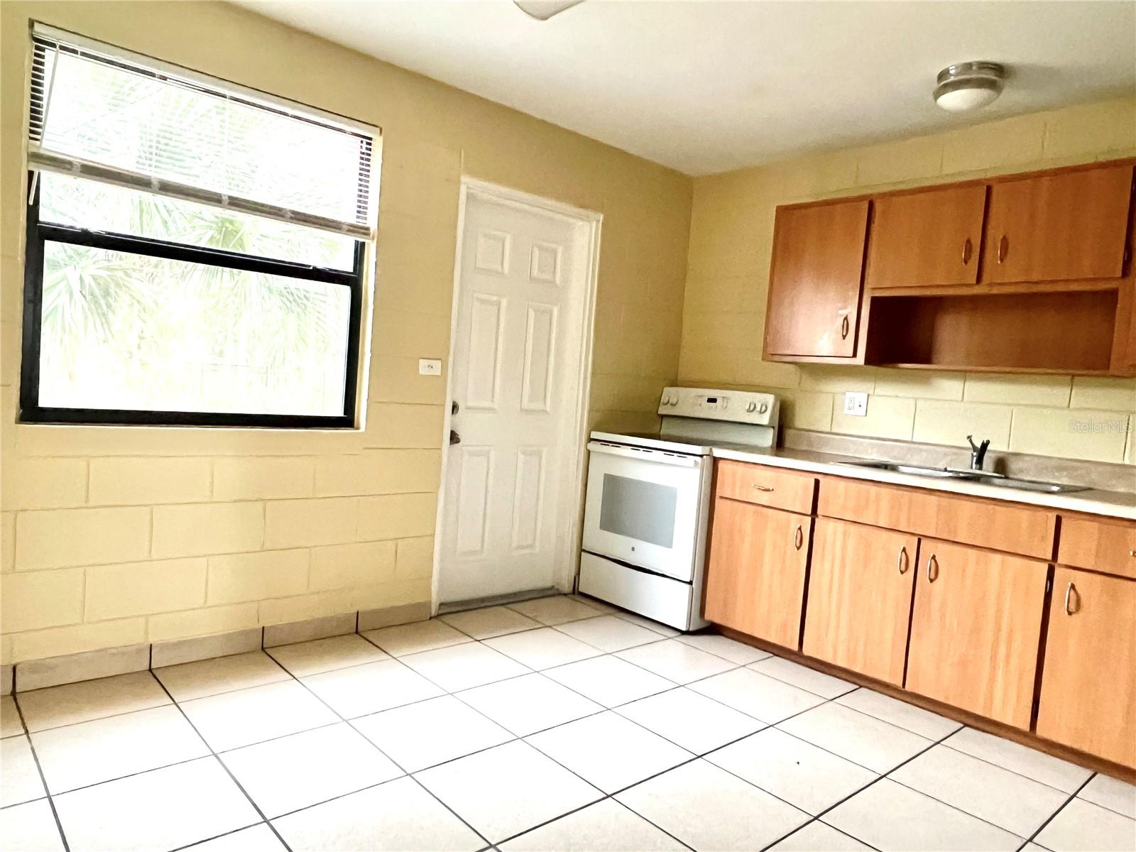 706 S MARTIN LUTHER KING BLVD #7, DAYTONA BEACH, FL, 32114