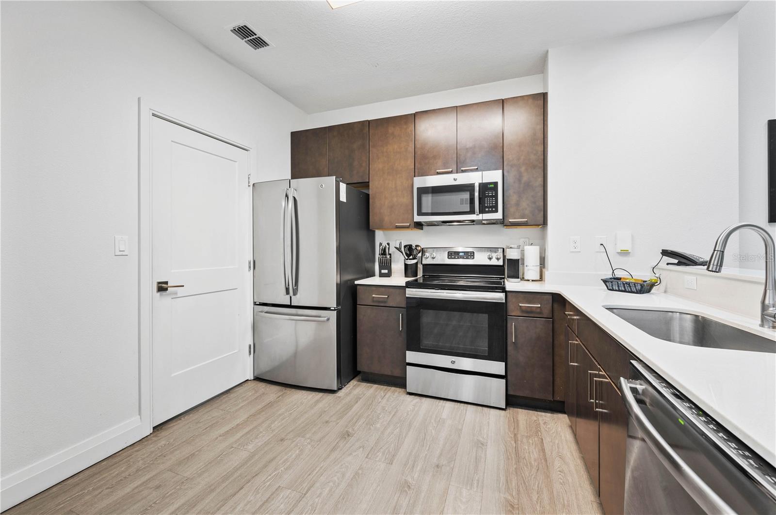 14501 GROVE RESORT AVE #3329, WINTER GARDEN, FL, 34787