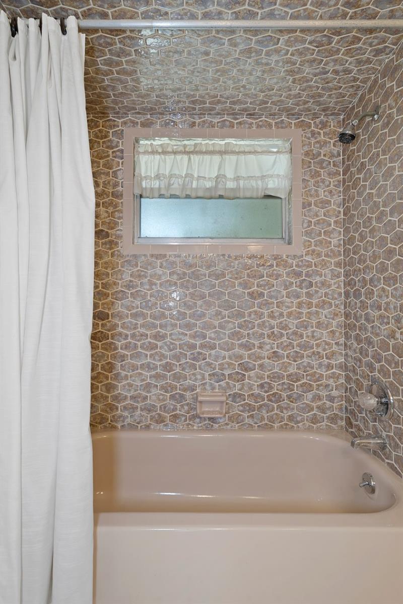 9616 GLEN MOOR LN, PORT RICHEY, FL, 34668