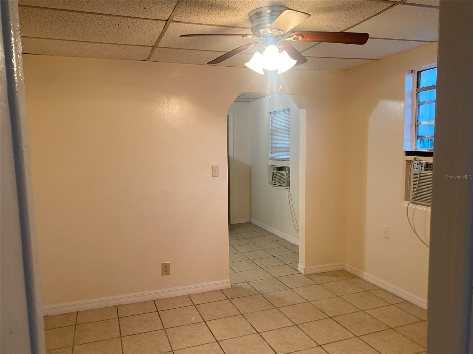 2411 E LINSEY ST #Street, TAMPA, FL, 33605