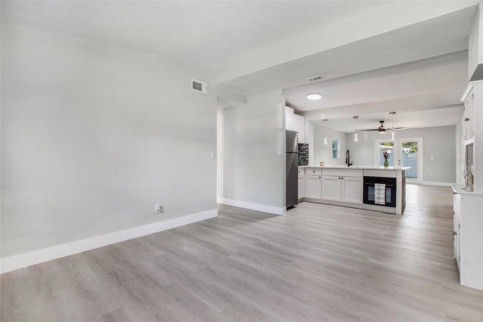 811 27TH STREET CT E, BRADENTON, FL, 34208