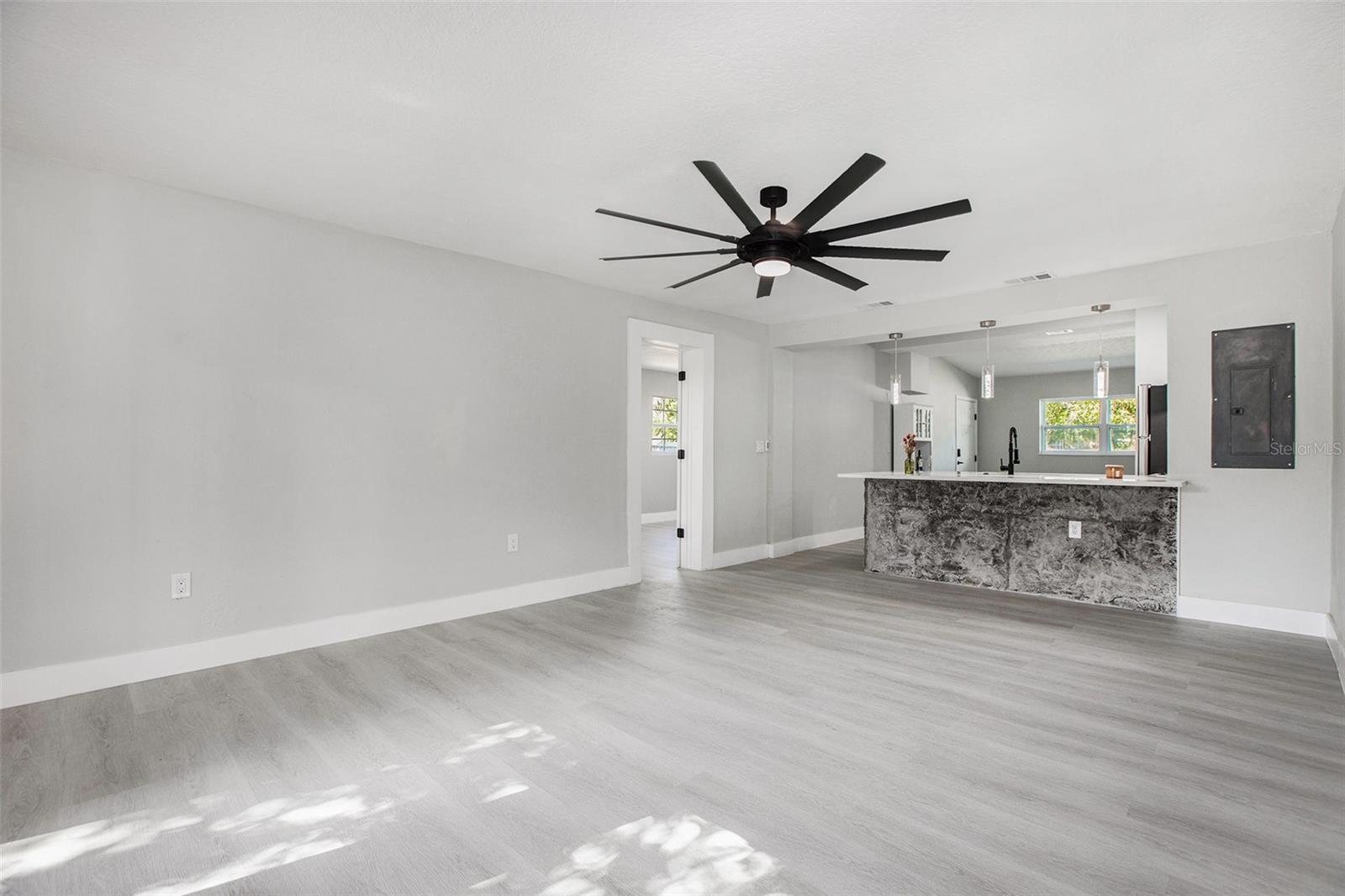 811 27TH STREET CT E, BRADENTON, FL, 34208