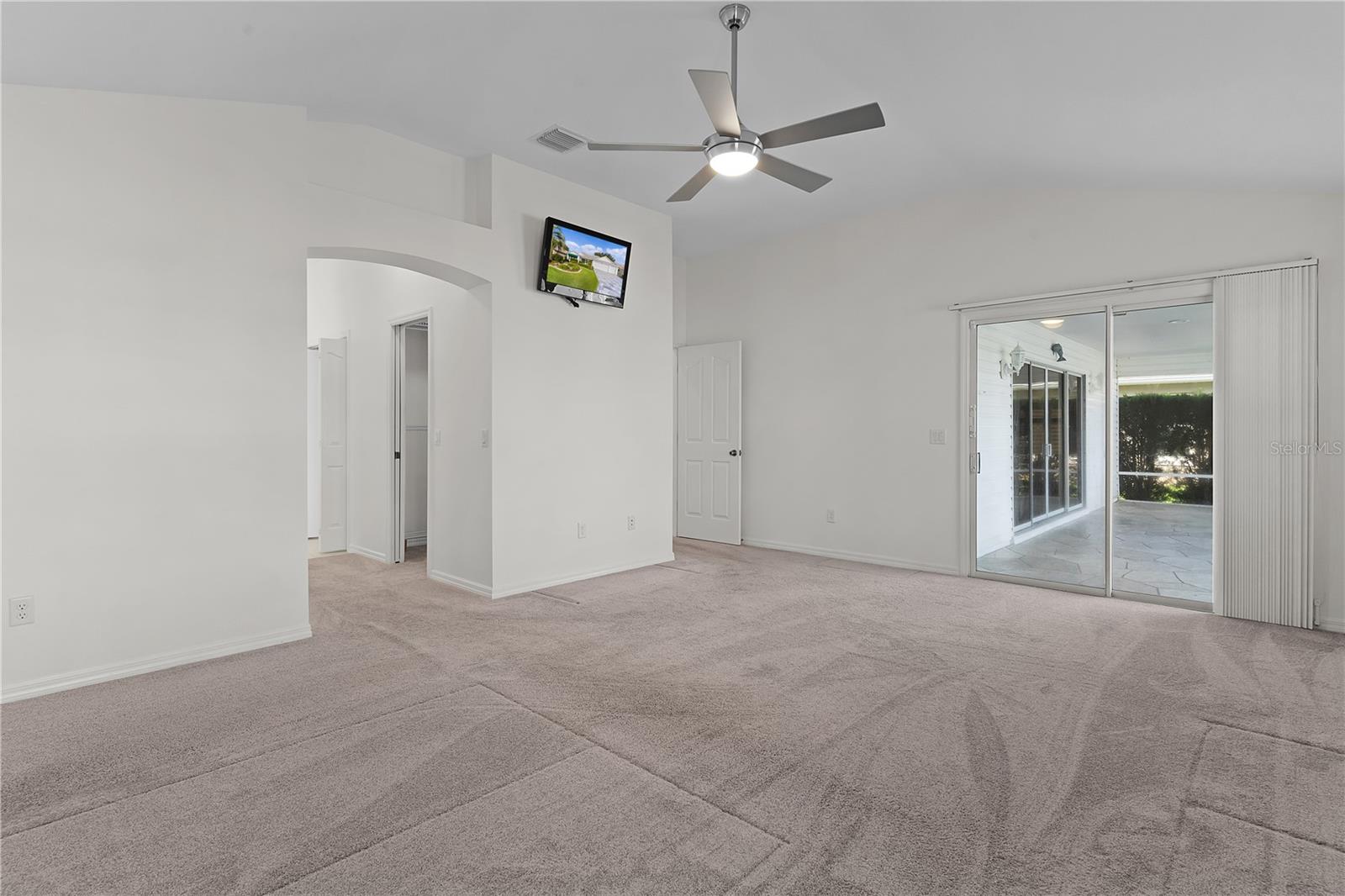 1933 CORDERO CT, THE VILLAGES, FL, 32159