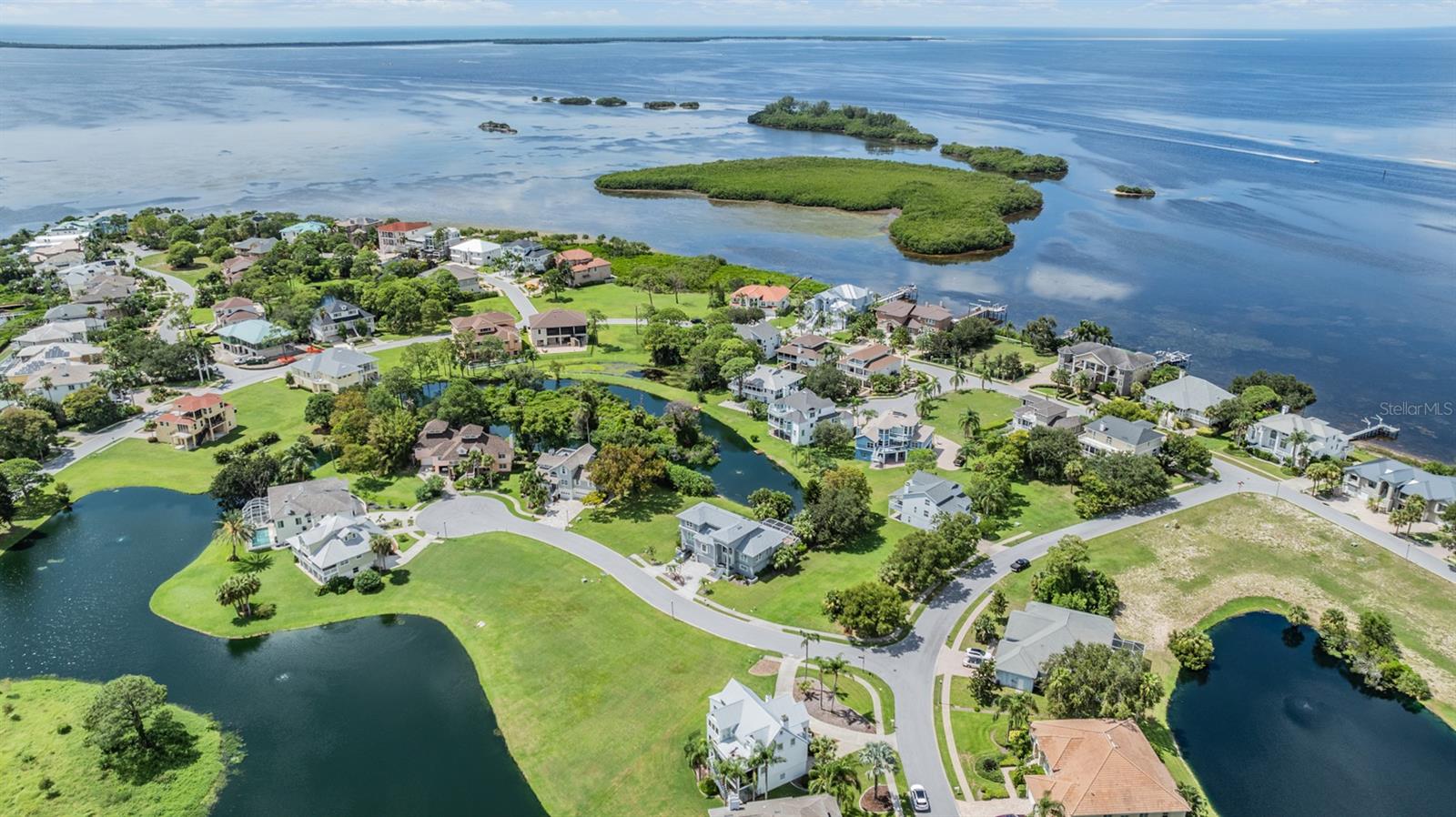 2118 HARBOUR WATCH DR, TARPON SPRINGS, FL, 34689