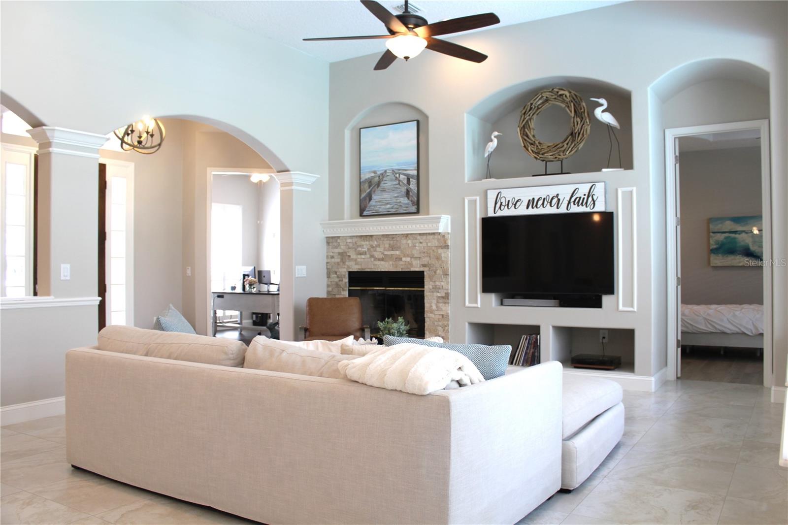 4901 SHORELINE CIR, SANFORD, FL, 32771