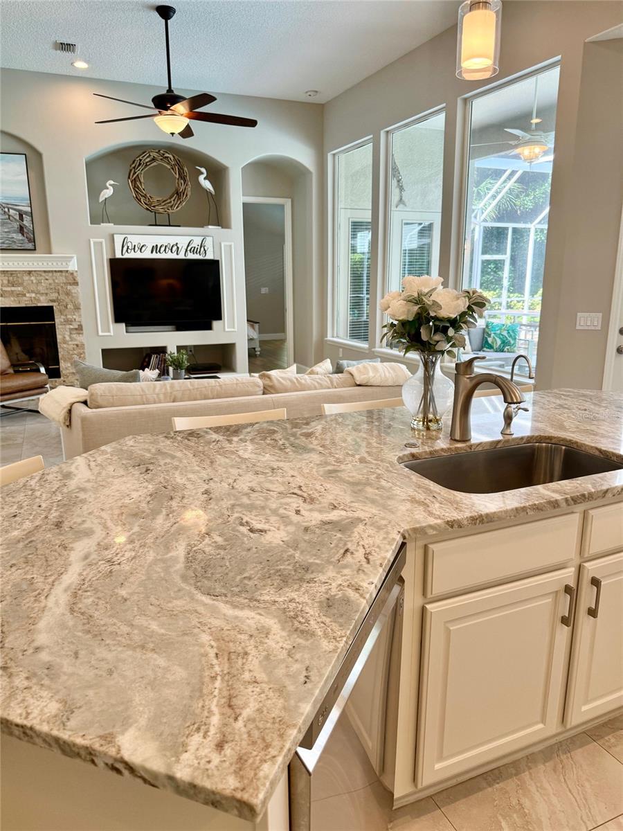 4901 SHORELINE CIR, SANFORD, FL, 32771