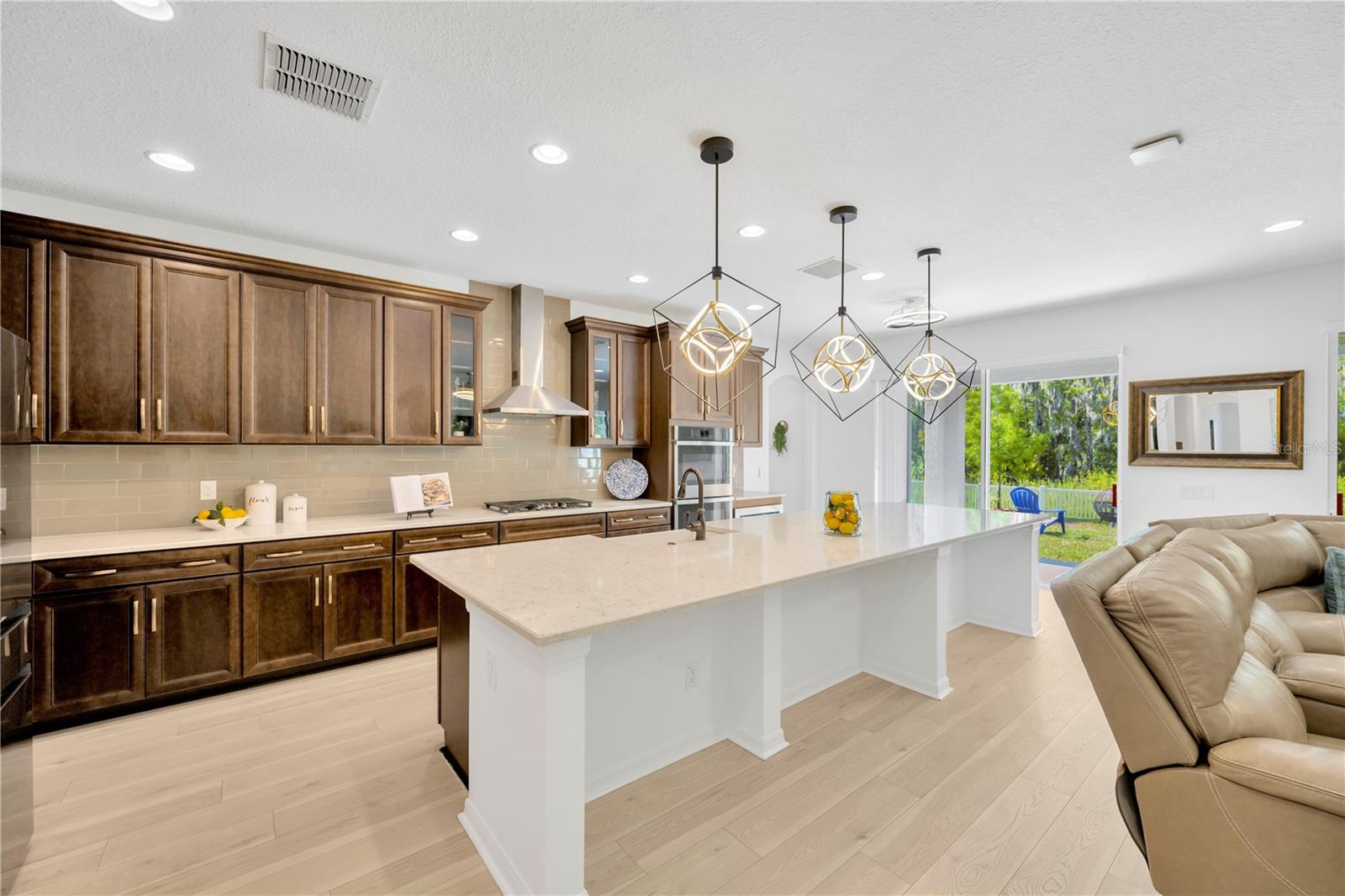 19336 EAGLE CREEK LN, TAMPA, FL, 33647