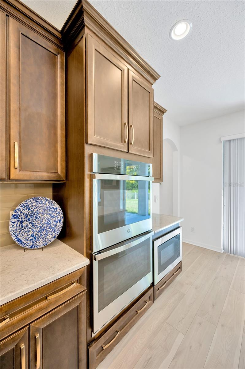 19336 EAGLE CREEK LN, TAMPA, FL, 33647