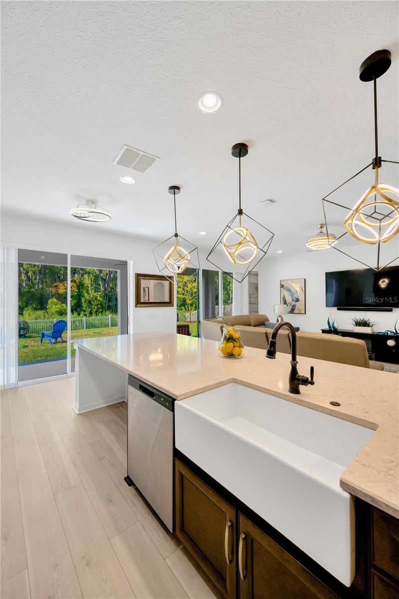 19336 EAGLE CREEK LN, TAMPA, FL, 33647