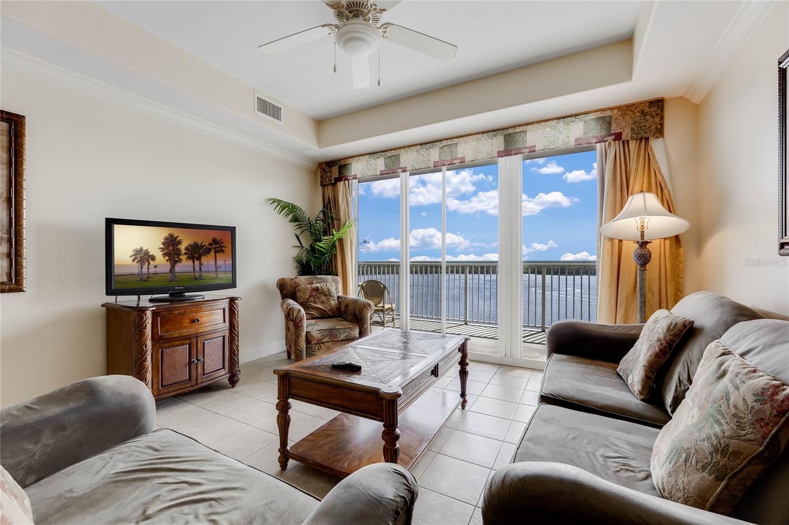 13427 BLUE HERON BEACH DR #1004, ORLANDO, FL, 32821