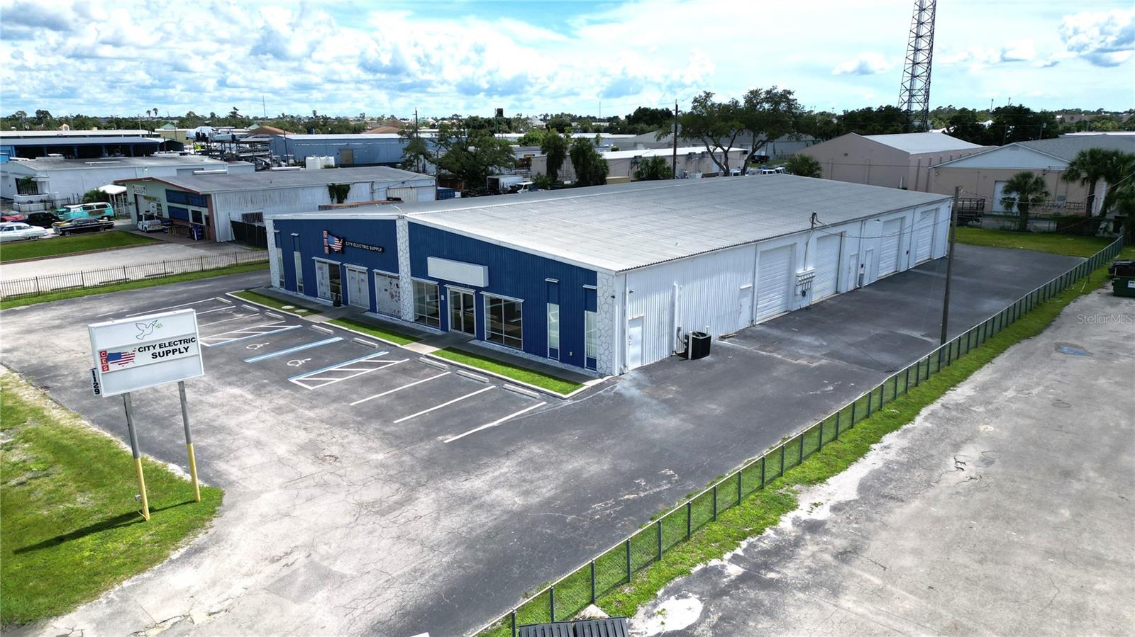 1129 TAMIAMI TRL, PORT CHARLOTTE, FL, 33953