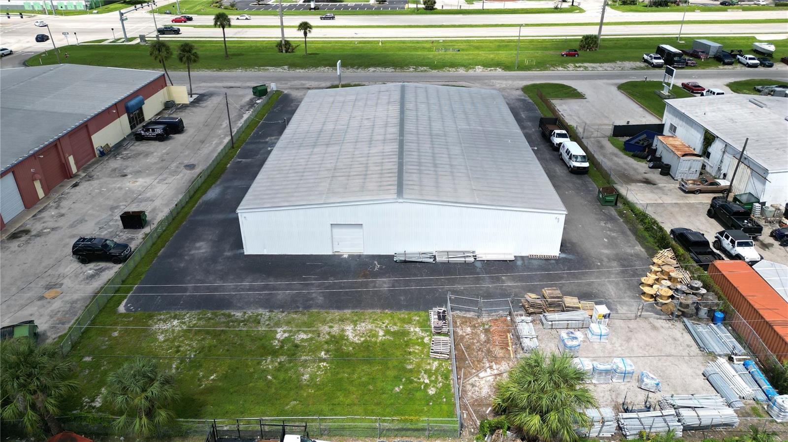 1129 TAMIAMI TRL, PORT CHARLOTTE, FL, 33953