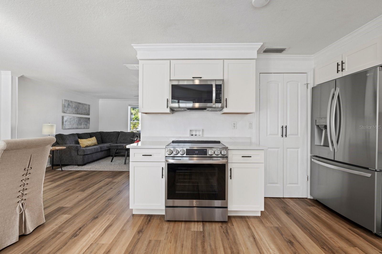 1160 MORNINGSIDE PL, SARASOTA, FL, 34236