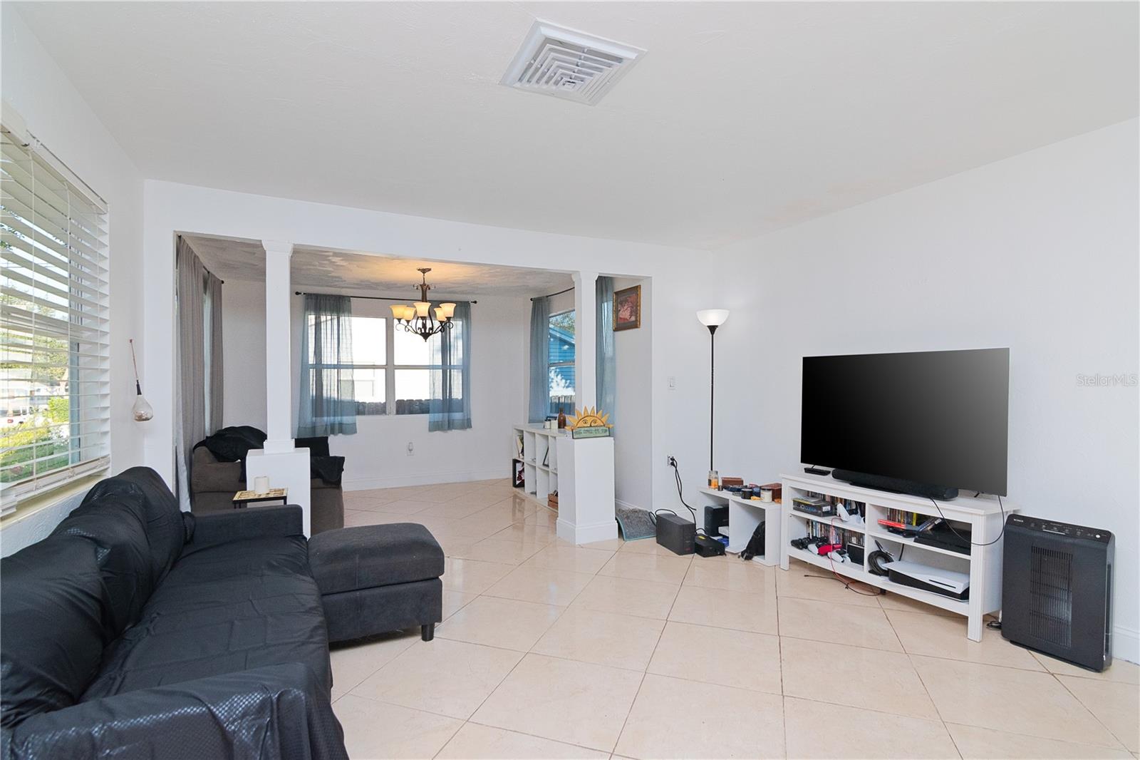 219 6TH AVE SW, LARGO, FL, 33770