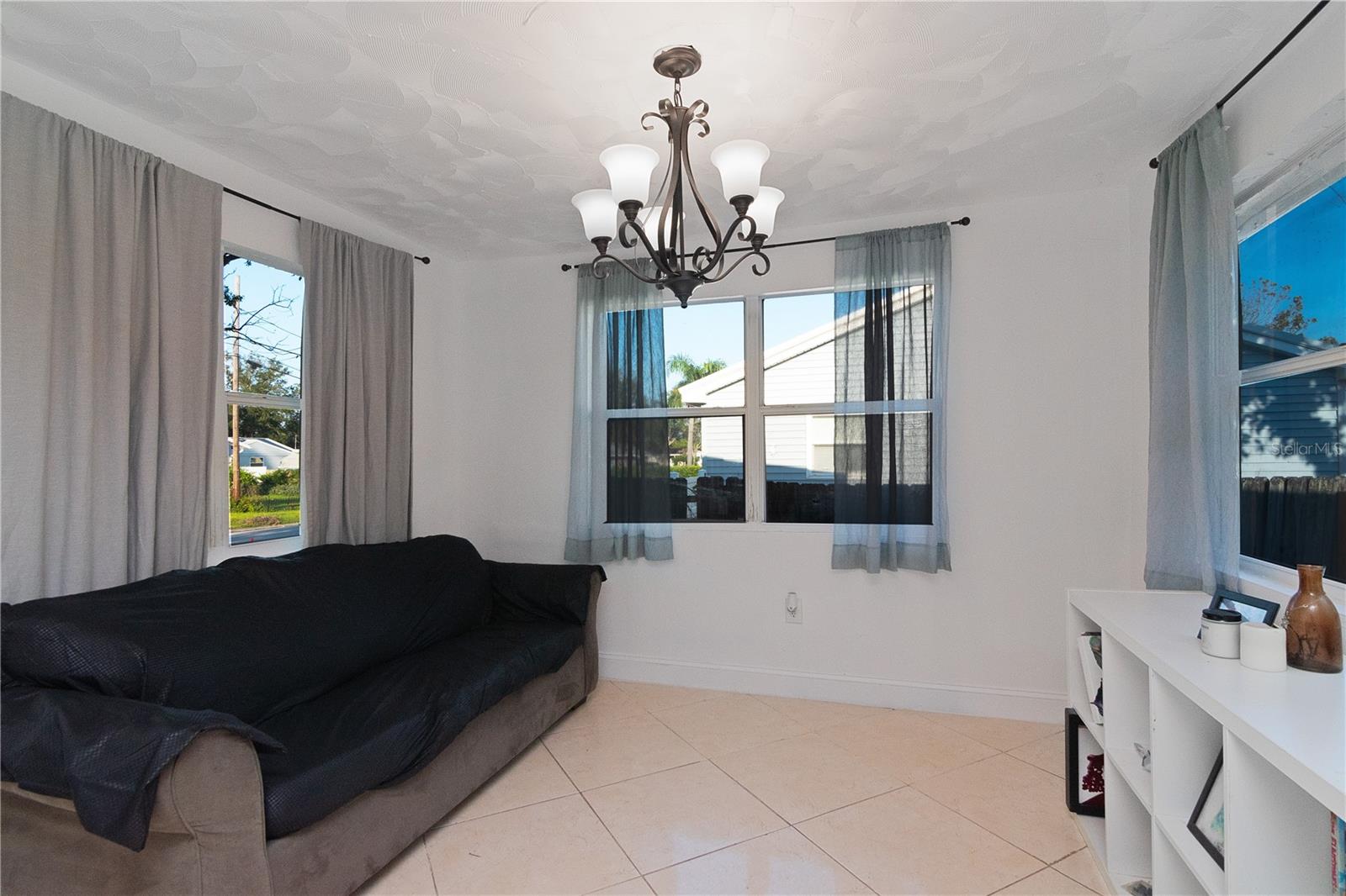 219 6TH AVE SW, LARGO, FL, 33770