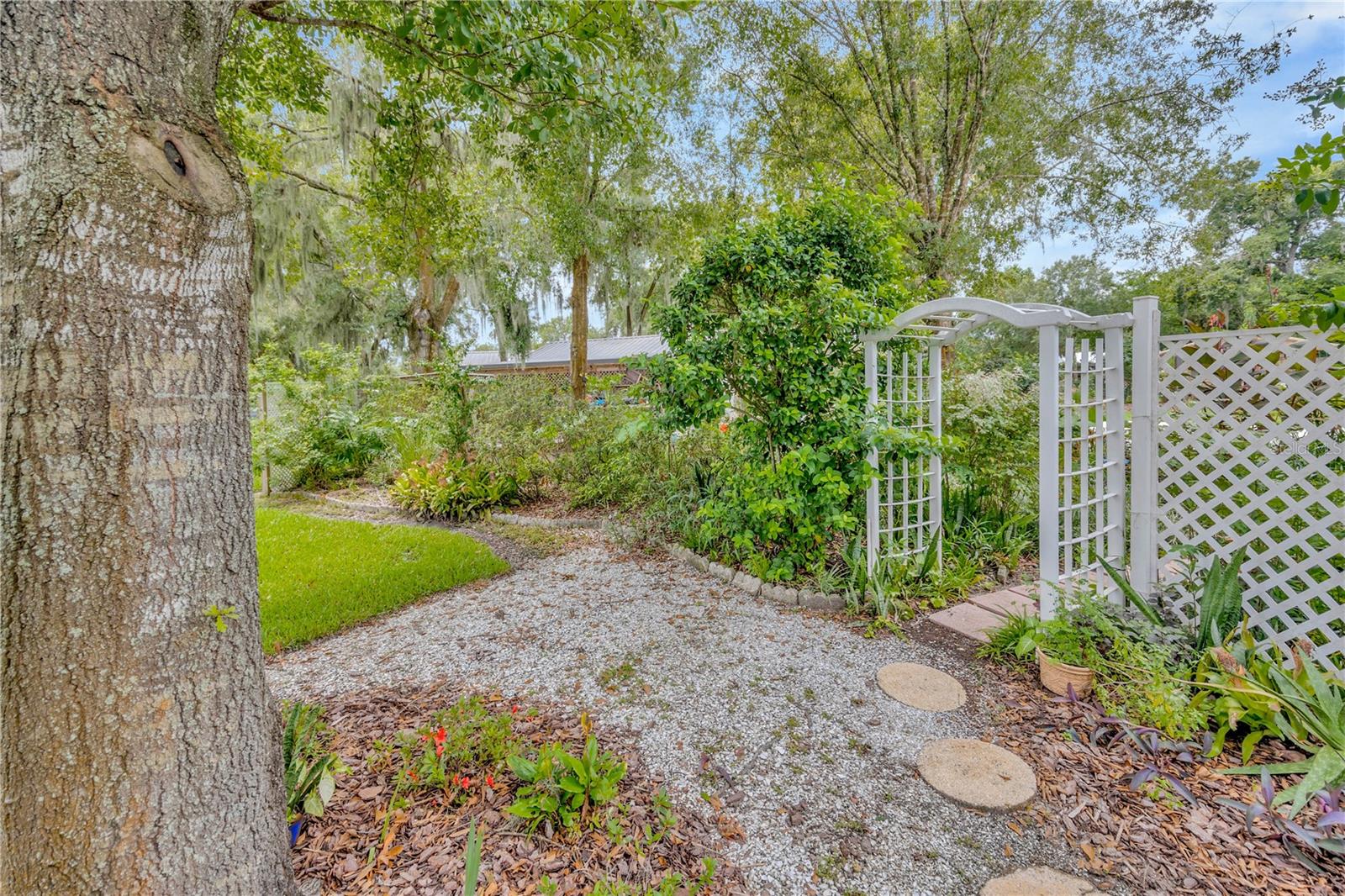 13803 E 92 HWY, DOVER, FL, 33527
