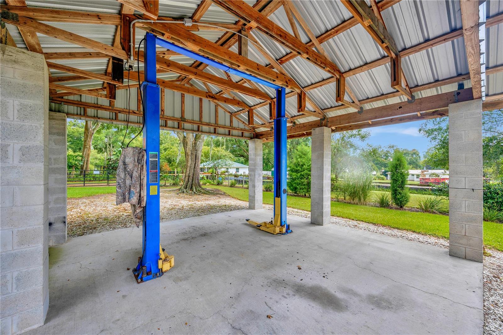 13803 E 92 HWY, DOVER, FL, 33527