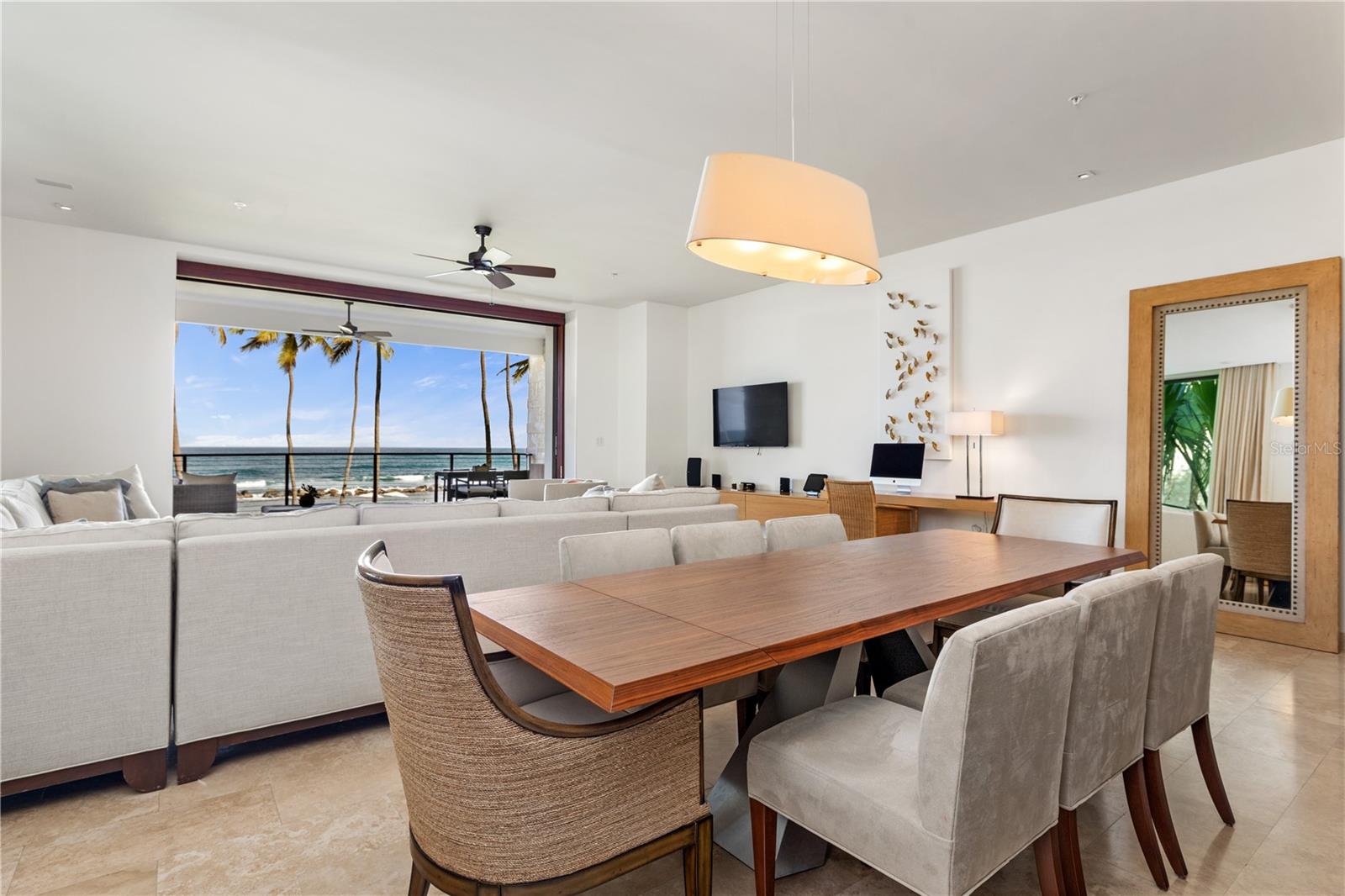 PR9108484 Property Photo