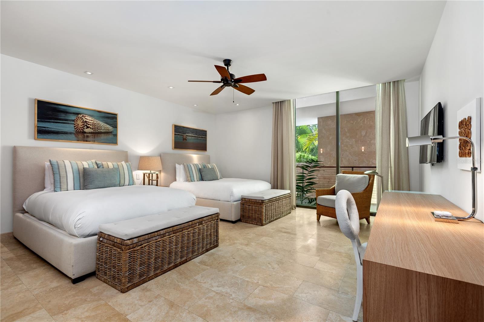 PR9108484 Property Photo