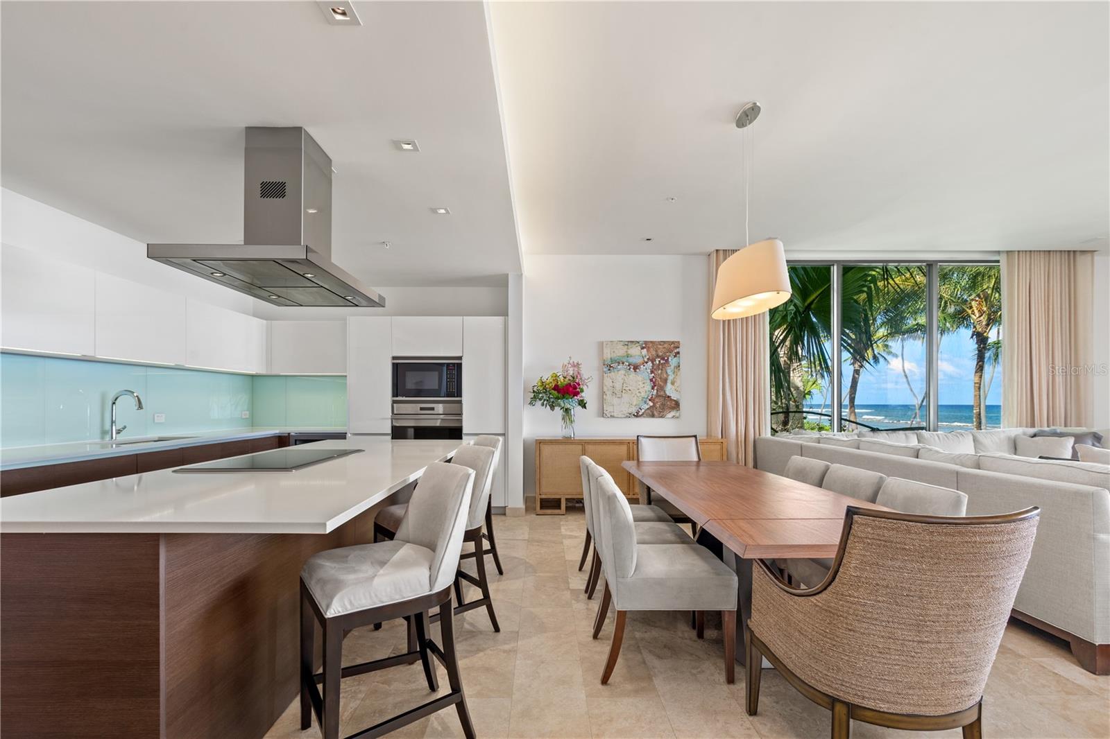 PR9108484 Property Photo