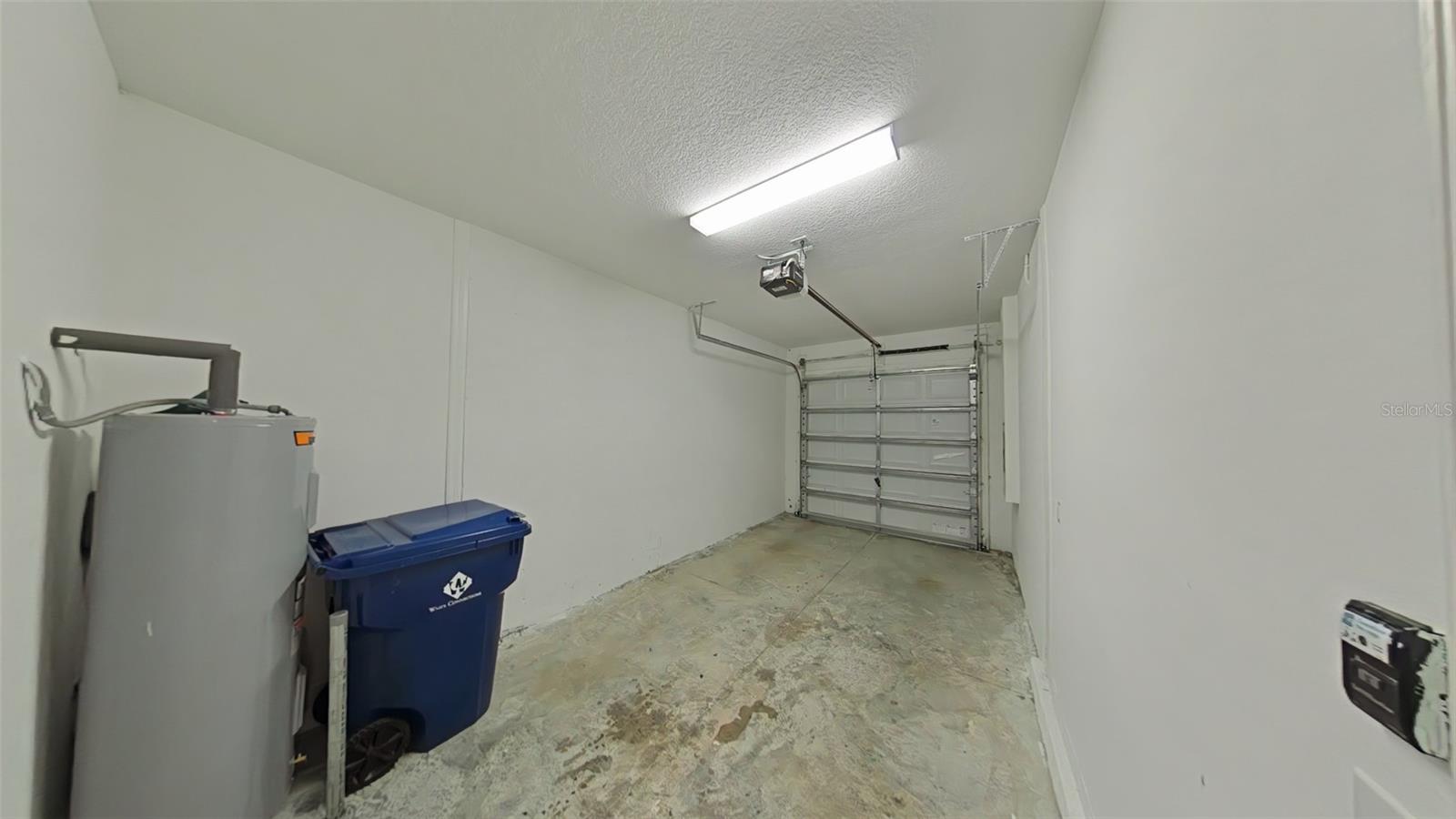 31941 BLUE PASSING LOOP, WESLEY CHAPEL, FL, 33545
