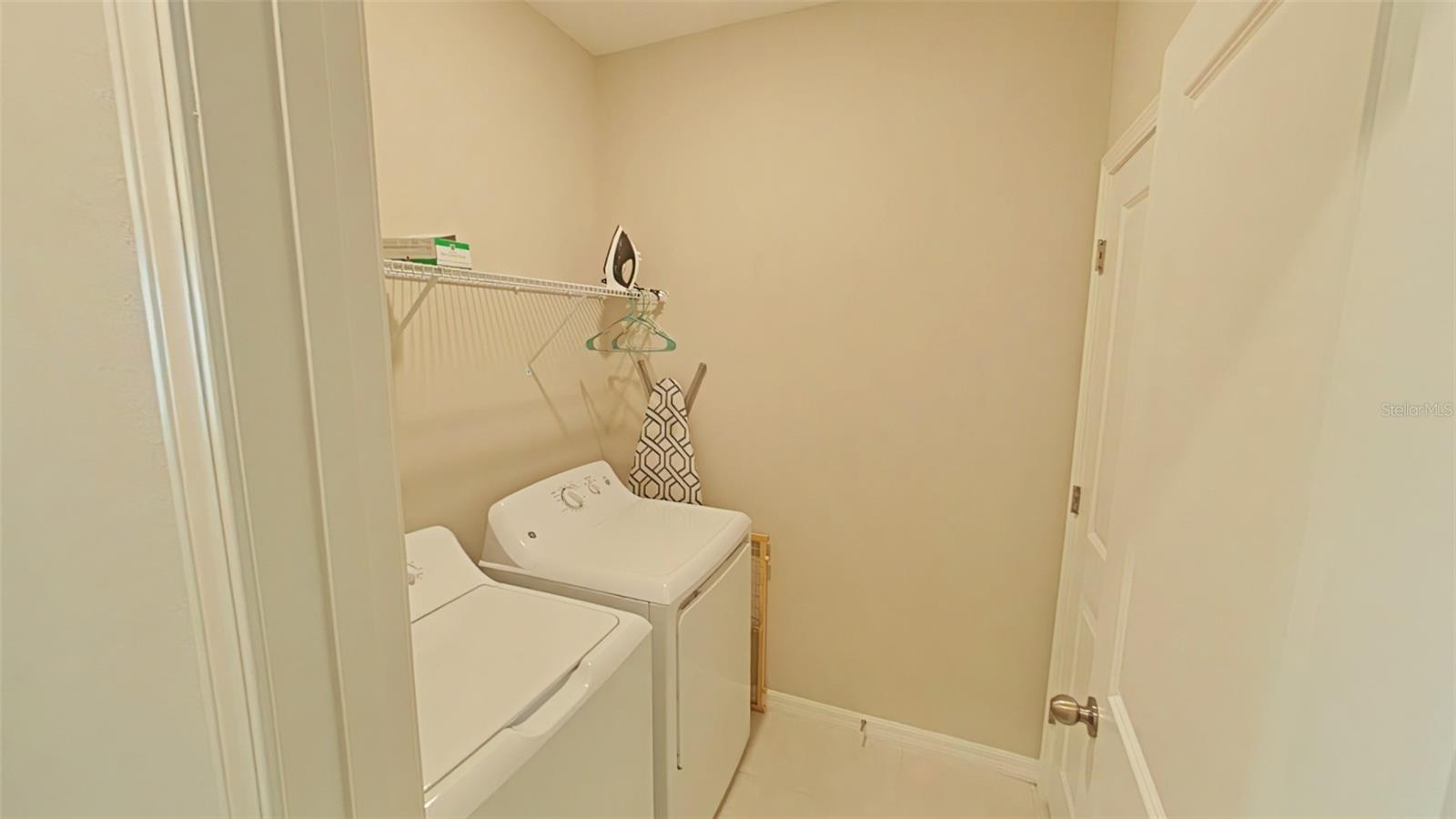 31941 BLUE PASSING LOOP, WESLEY CHAPEL, FL, 33545