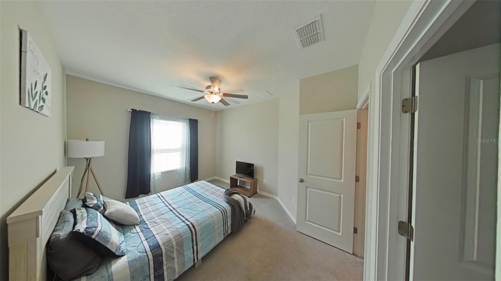 31941 BLUE PASSING LOOP, WESLEY CHAPEL, FL, 33545