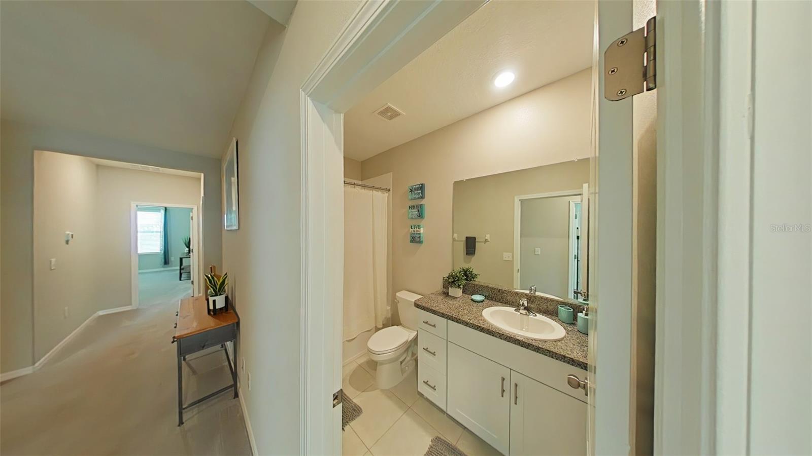 31941 BLUE PASSING LOOP, WESLEY CHAPEL, FL, 33545