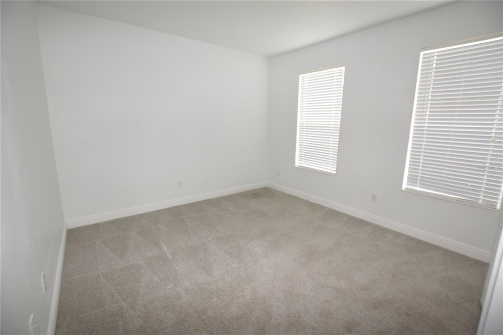 11919 SHELTERING PINE DR, ORLANDO, FL, 32836