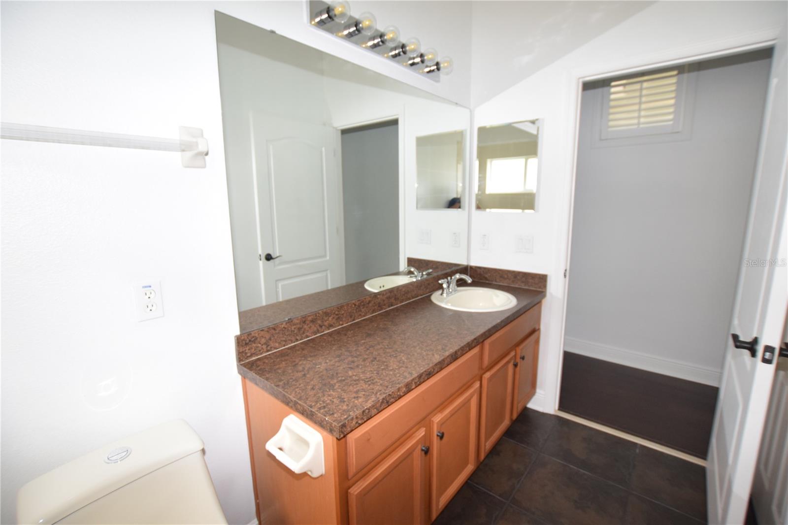 11919 SHELTERING PINE DR, ORLANDO, FL, 32836