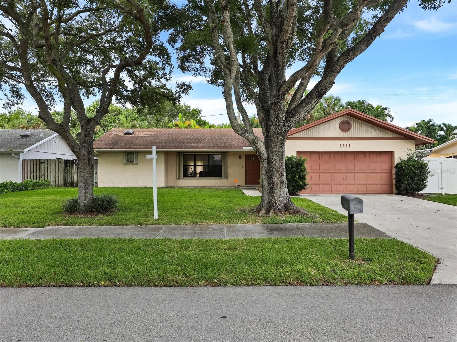 1111 SE 9TH AVE, DEERFIELD BEACH, FL, 33441