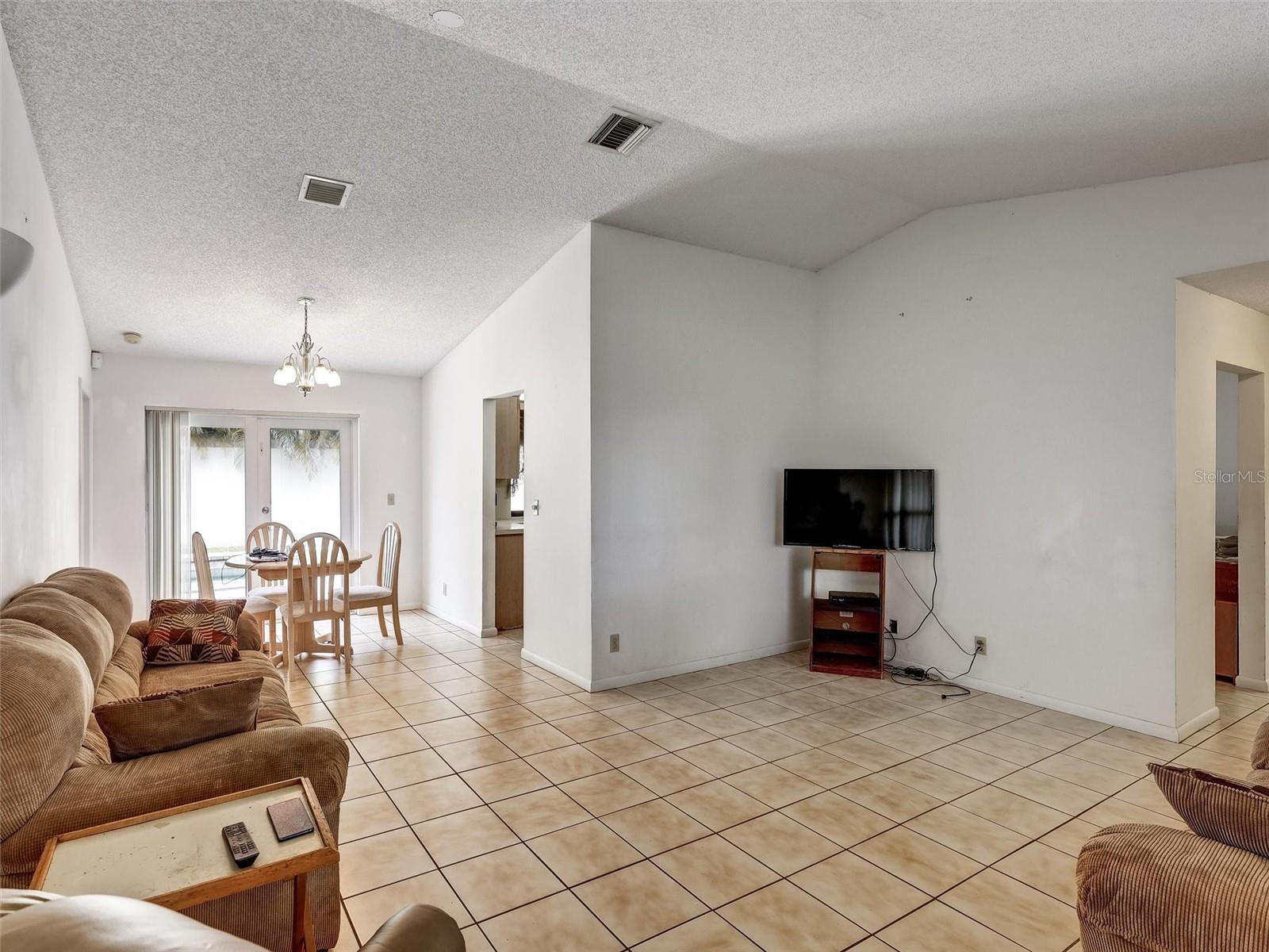 1111 SE 9TH AVE, DEERFIELD BEACH, FL, 33441